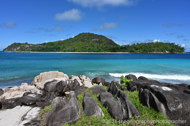 microcontinental island