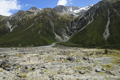 hanging valley