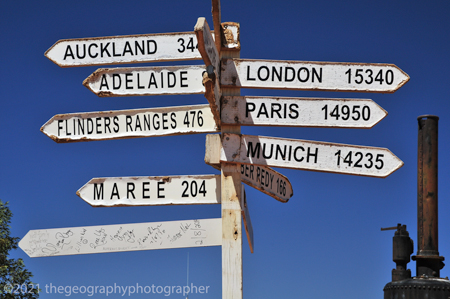 fingerpost