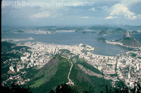 Interfluve photographs: more photo examples: pictures of interfluves. Geography Photographs.